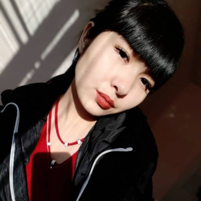 riota_ naked stripping on cam for live sex video chat