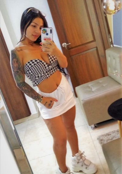 Romi_Vega naked stripping on cam for live sex video chat