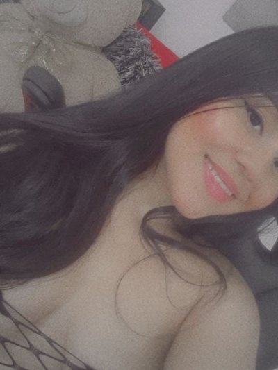 sacha_sexy_ naked stripping on cam for live sex video chat
