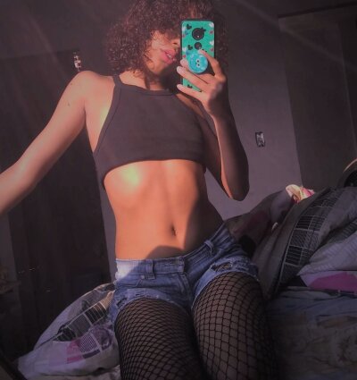 sensually_dolls19 naked stripping on cam for live sex video chat