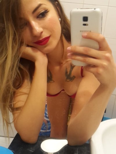 Shery_Imeres naked stripping on cam for live sex video chat