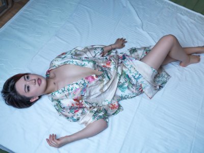 SiolaKun naked stripping on cam for live sex video chat