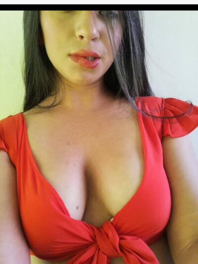 sophia_ricci1 naked stripping on cam for live sex video chat