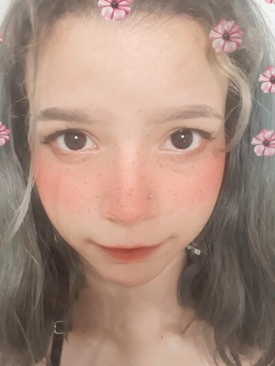 SthefanySweet naked stripping on cam for live sex video chat