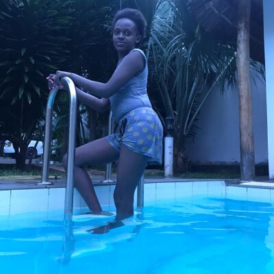 sweeter_african naked stripping on cam for live sex video chat