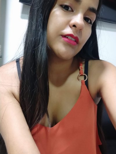 tatianagrays naked stripping on cam for live sex video chat
