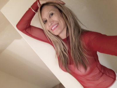 TheDime naked stripping on cam for live sex video chat