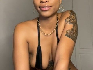 Tiara Mace naked Live Sex Chat Room