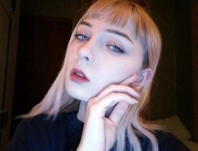X_Daniela_X naked stripping on cam for live sex video chat