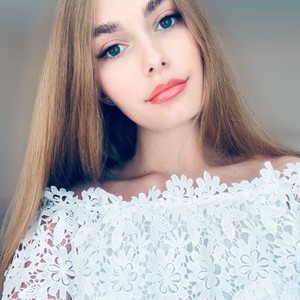 Adelina___ naked before webcam in live porn chat
