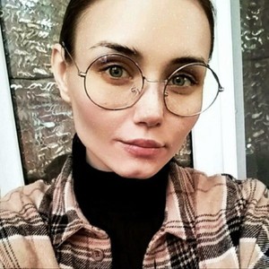 Adelina_Si naked before webcam in live porn chat