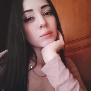 Adriana_woww naked before webcam in live porn chat