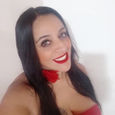 AlexaBubbis naked stripping on cam for live sex video chat