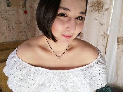 AlexaFunArt naked stripping on cam for live sex video chat