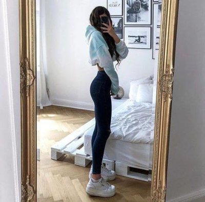 AllwiChristmut naked stripping on cam for live sex video chat