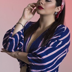 Anitalaurens naked before webcam in live porn chat