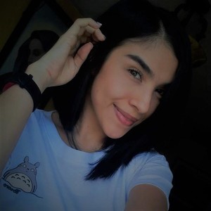 Annie_clark naked before webcam in live porn chat