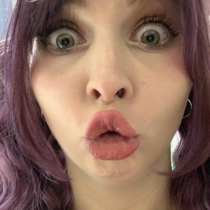 Antarina1 naked before webcam in live porn chat