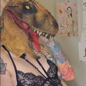 AutumnCitrine naked before webcam in live porn chat