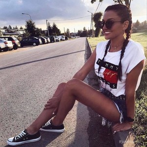Bad_A naked before webcam in live porn chat