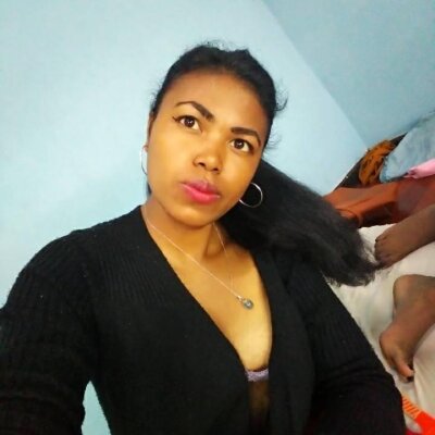 Butterfly020 naked stripping on cam for live sex video chat