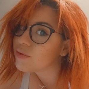 CassiexLovex naked before webcam in live porn chat
