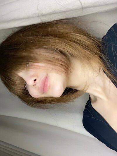 CasteelSuzan naked stripping on cam for live sex video chat