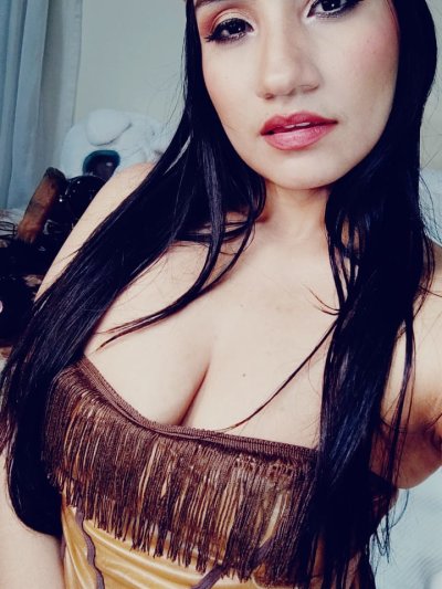 christymilkk naked stripping on cam for live sex video chat