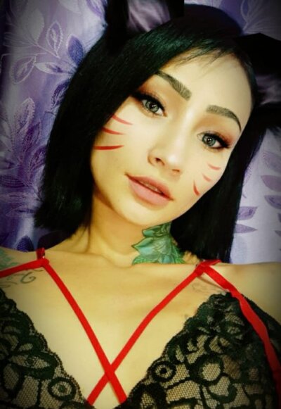 CRISTALFIRENEW naked stripping on cam for live sex video chat