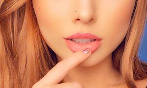 DaniSpice naked before webcam in live porn chat
