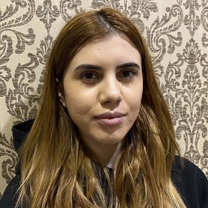 DeidraAdrian naked before webcam in live porn chat