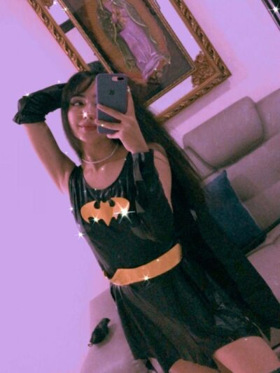 desireelating naked stripping on cam for live sex video chat