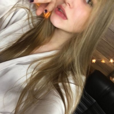Erykah_aurora naked stripping on cam for live sex video chat