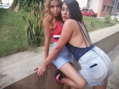 Fisting_game naked stripping on cam for live sex video chat