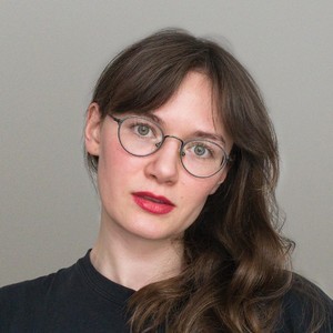 FreyaWoods naked before webcam in live porn chat