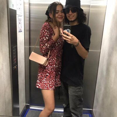 GusandSusy naked stripping on cam for live sex video chat