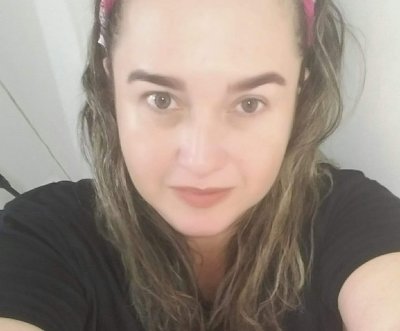 Hairygirl_abby naked stripping on cam for live sex video chat