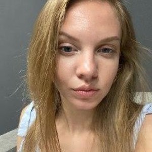 HappySecret_ naked before webcam in live porn chat