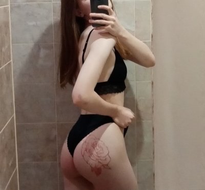 holly_passion naked stripping on cam for live sex video chat