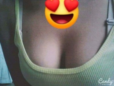 HottAngel23 naked stripping on cam for live sex video chat