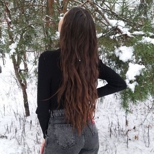 ImMila naked before webcam in live porn chat
