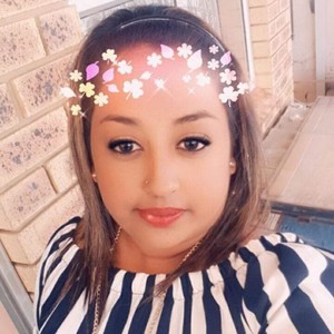 Indiansparkx naked before webcam in live porn chat