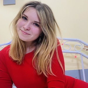 JaneOruell naked before webcam in live porn chat