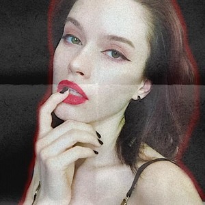 Jenni_White naked before webcam in live porn chat
