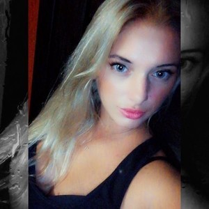 Juliia_Nurs naked before webcam in live porn chat