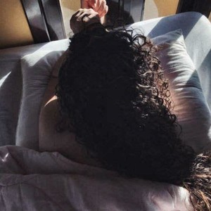 Katy_curly naked before webcam in live porn chat