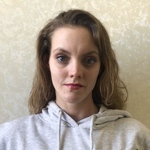 KeatarinMcken naked before webcam in live porn chat