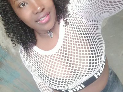 KindHotBlack naked stripping on cam for live sex video chat
