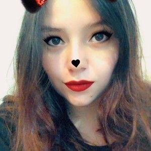 KissMy_kay naked before webcam in live porn chat