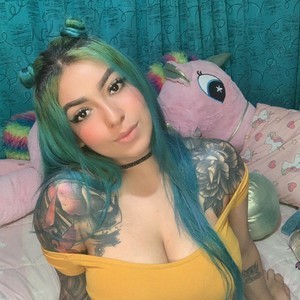kittylove__18 naked before webcam in live porn chat